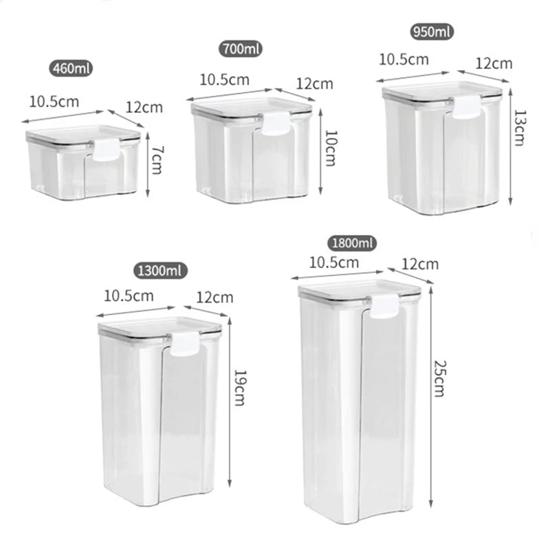 Airtight food storage containers with sizes from 450ml to 1800ml